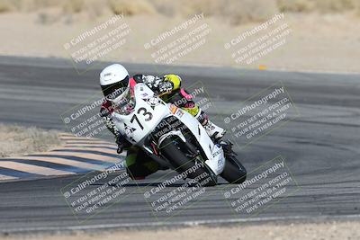 media/Dec-07-2025-CVMA (Sun) [[3e7d2de5dc]]/Race 9-Formula UL Shootout/